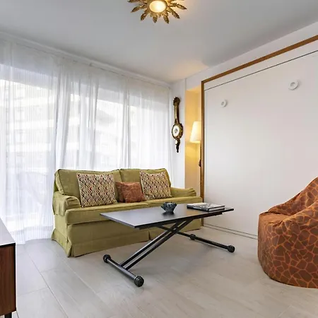 Livemalaga Modern & Vintage Malagueta Apartament