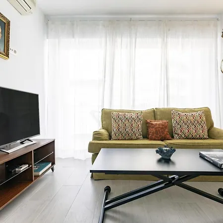 Livemalaga Modern & Vintage Malagueta Apartament *